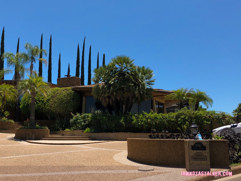 The American Woman House-0206