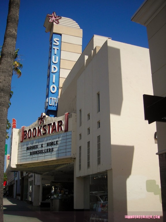 Bookstar from Beverly Hills 90210-0420