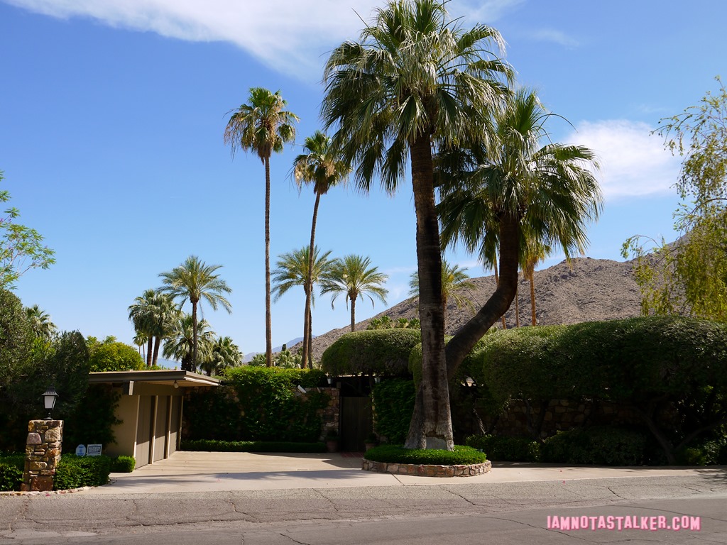 Kirk Douglas Palm Springs house (1 of 20)
