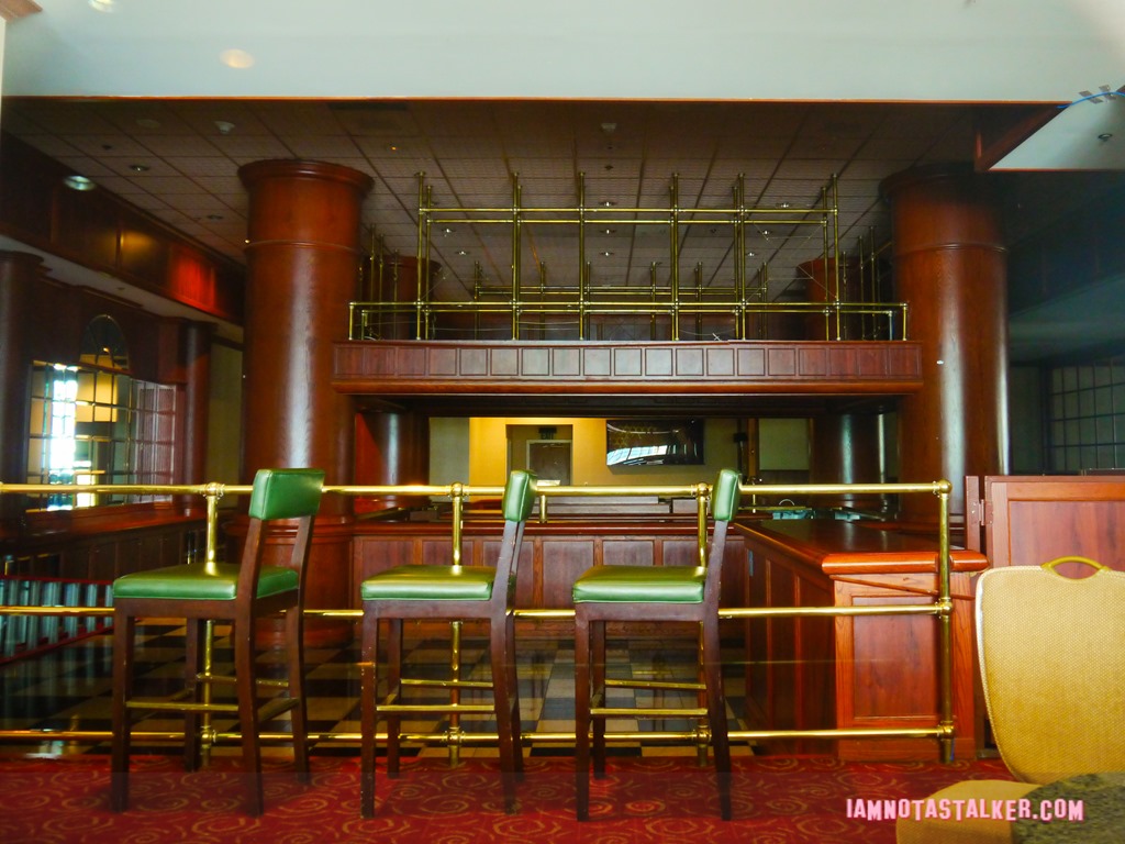 Moody's Bar and Grill from Jerry Maguire-1190907