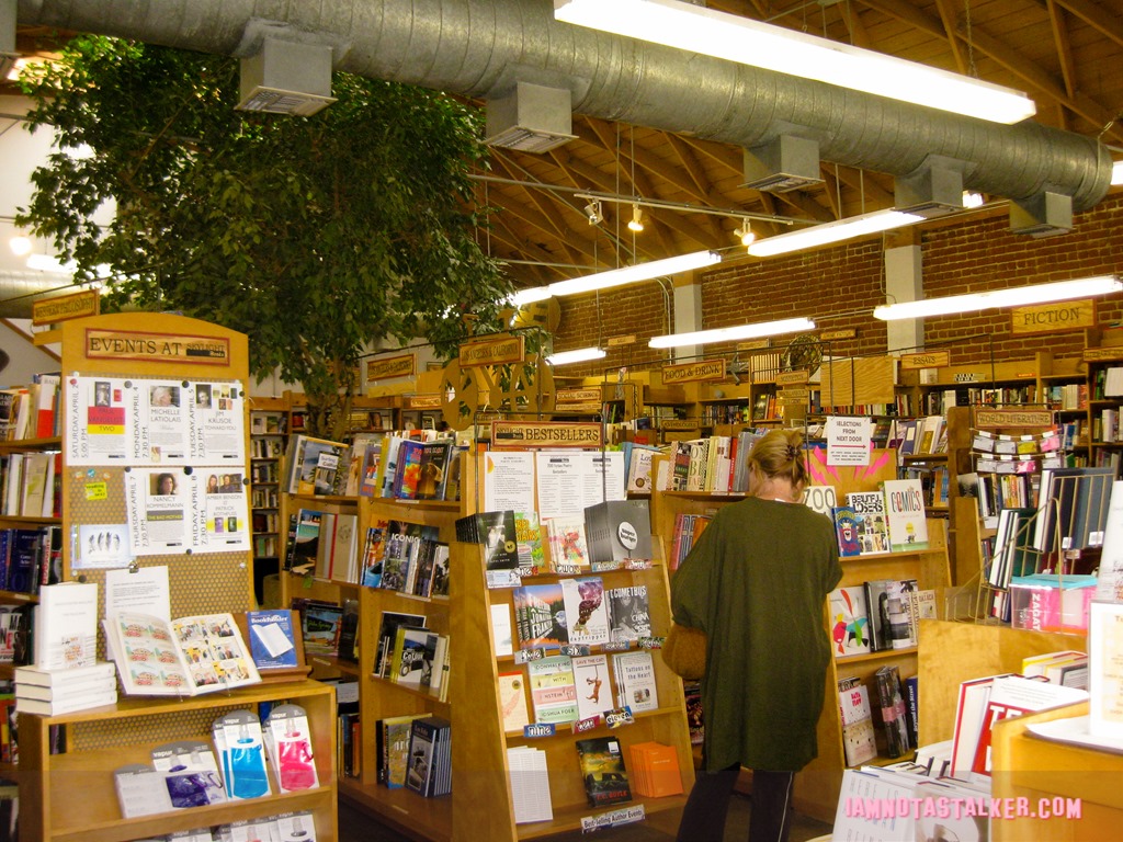 Skylight Books from Veep-4764