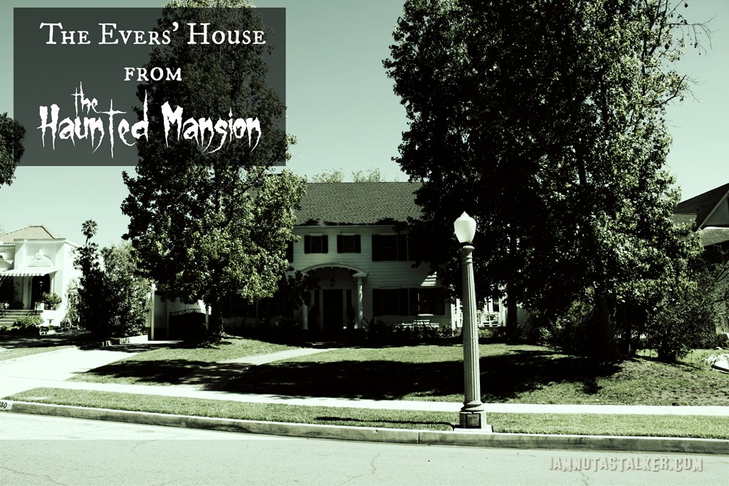Jim and Sara's House Haunted Mansion (7 of 14)