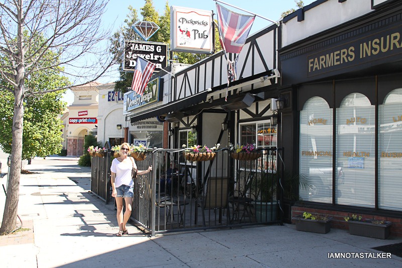 pickwicks-pub-the-office-6