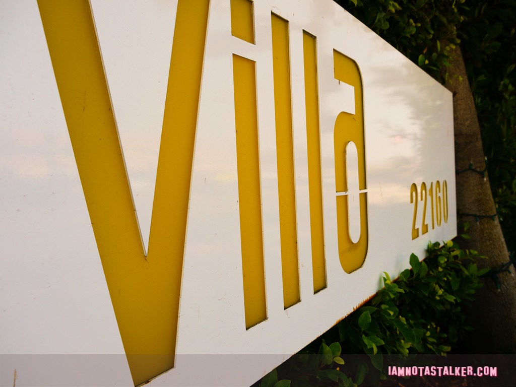 Villa Restaurant Woodland Hills Must Love Dogs (43 of 47)