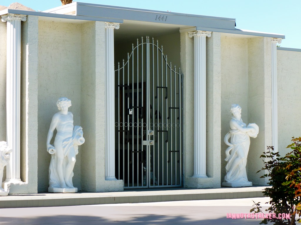 Liberace's Third Palm Springs House (23 of 23)