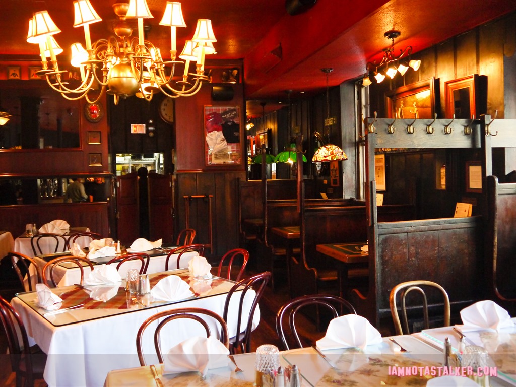 Martin's Tavern - Where JFK Proposed to Jackie-1160590