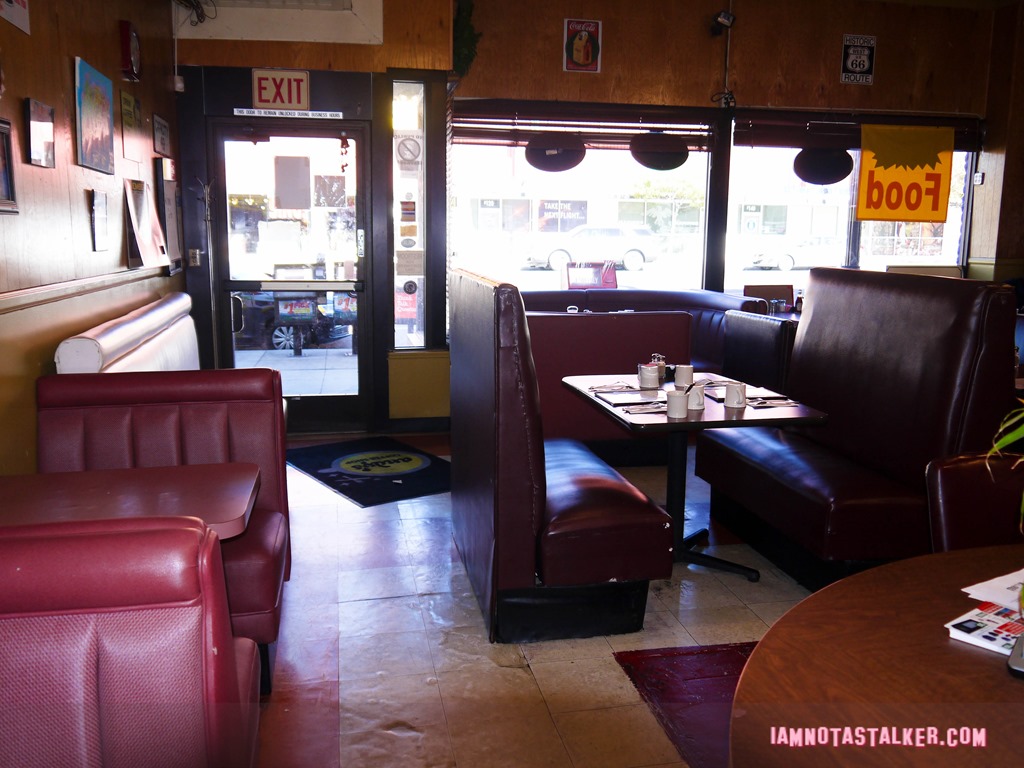Andy's Coffee Shop from Cups-8