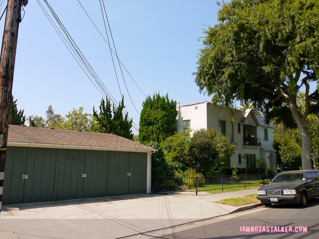 Wrong Door Raid apartment (24 of 25)