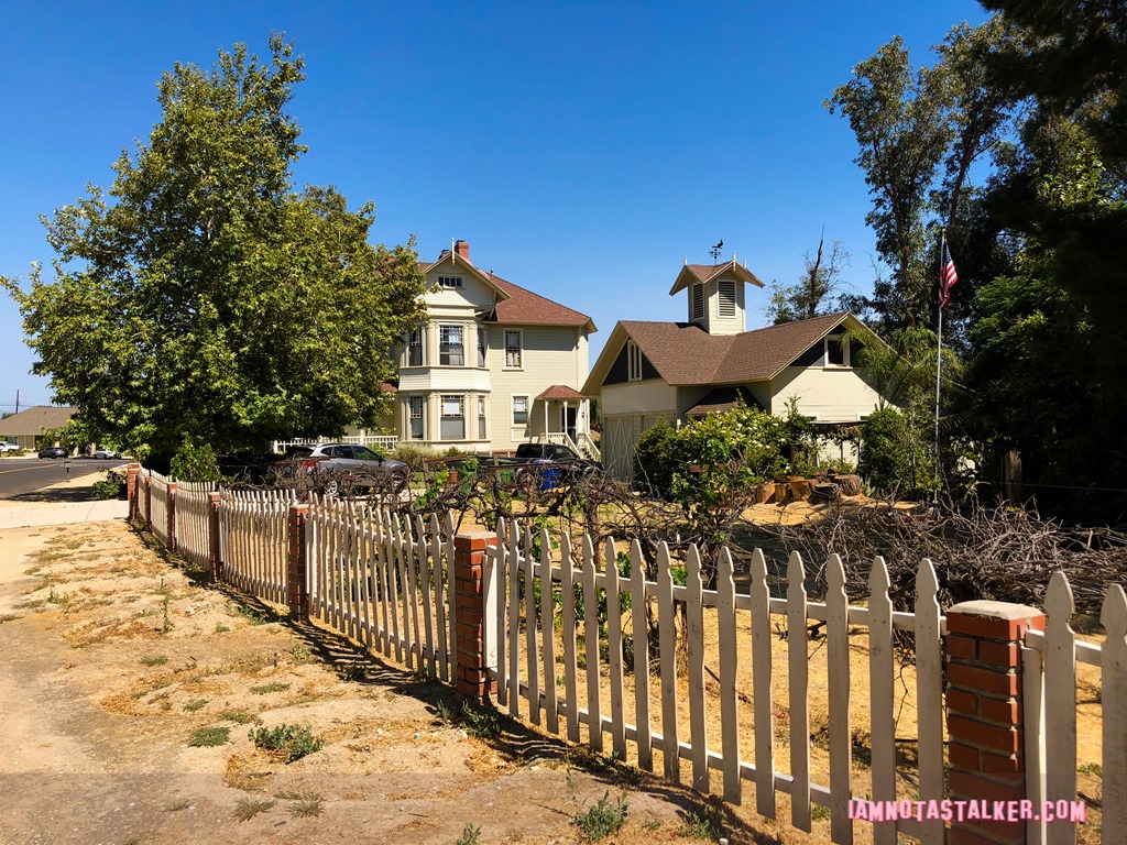 Anthony's House from Twilight Zone- The Movie-0345
