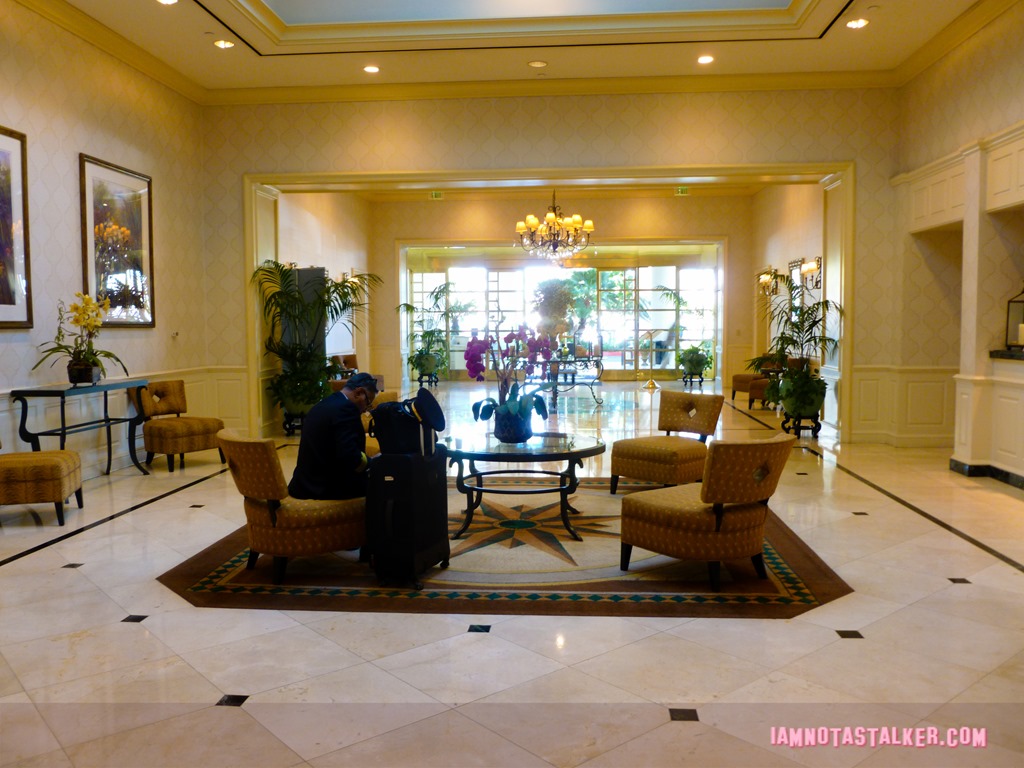 The DoubleTree by Hilton Torrance from The People v. O.J. Simpson-8