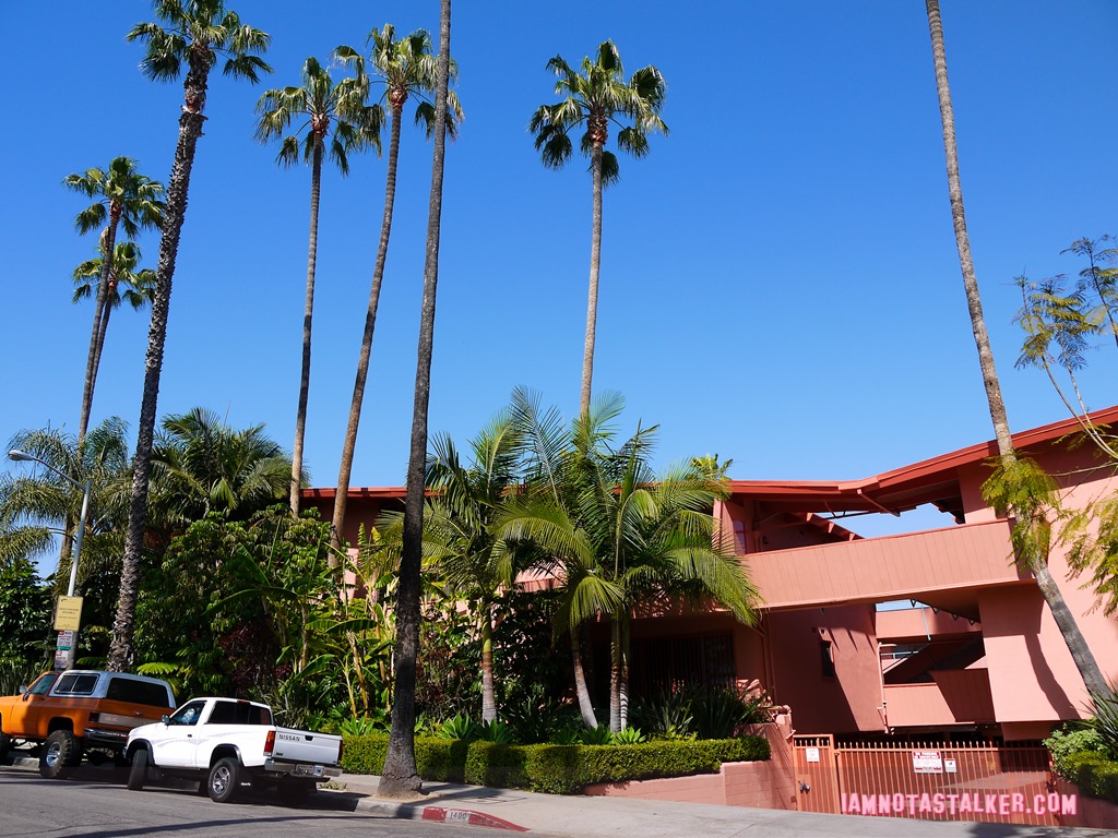Sara's Apartment Building L.A. Story (17 of 19)