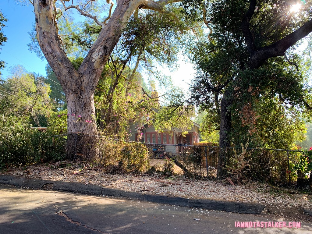 Bradley's Mom's House from The Morning Show (15 of 16)