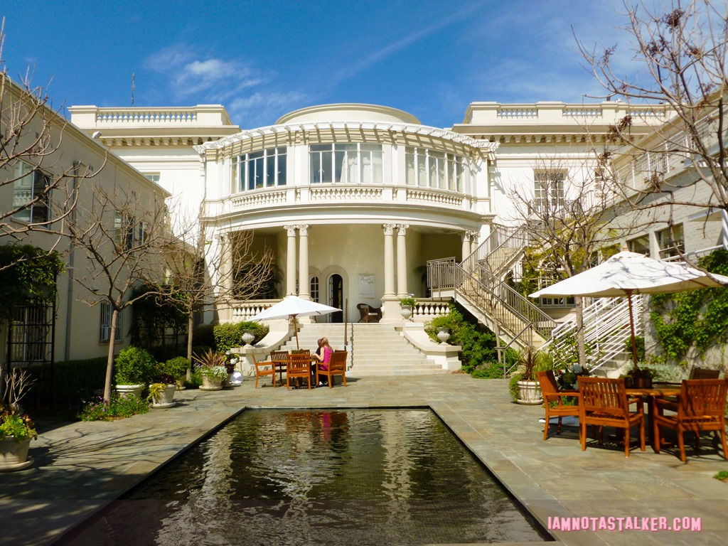 Guasti Villa from Veep-1030924