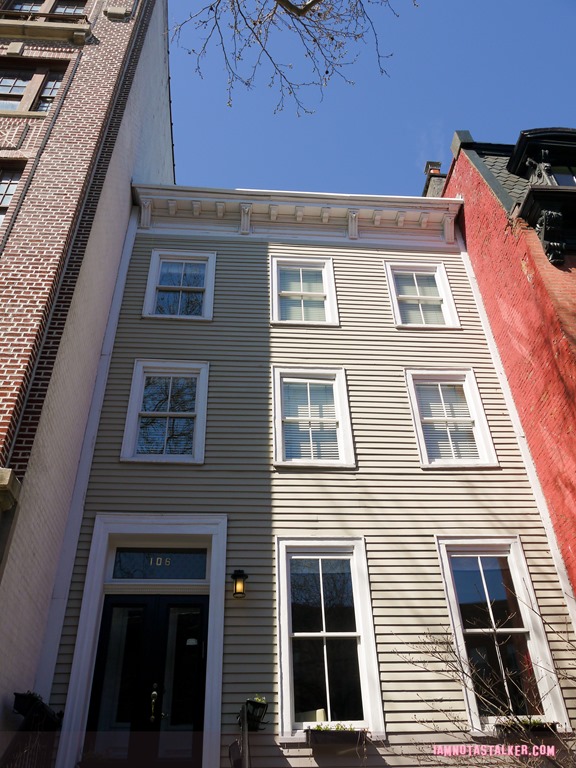 Peter and Elizabeth's House White Collar-4