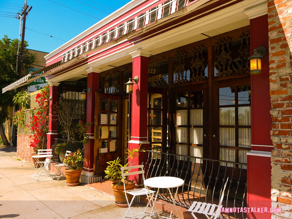 18th Street Coffee House Modern Family (8 of 10)