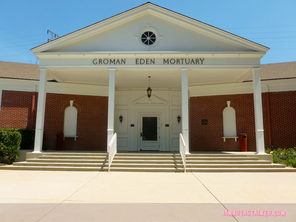 Don't Tell Mom the Babysitter's Dead Mortuary (9 of 21)