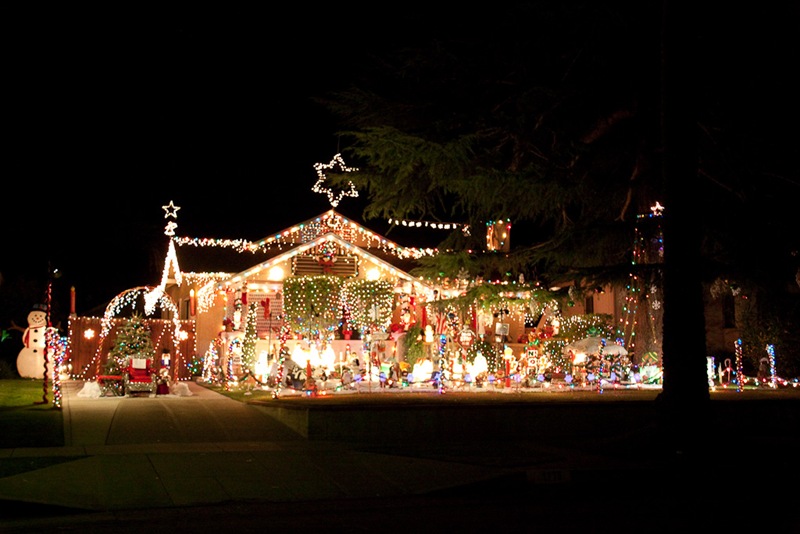 Pasadena-Christmas-Decorations-3