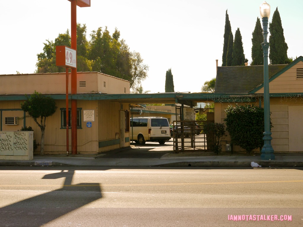 Econo Inn & Suites from CSI-16