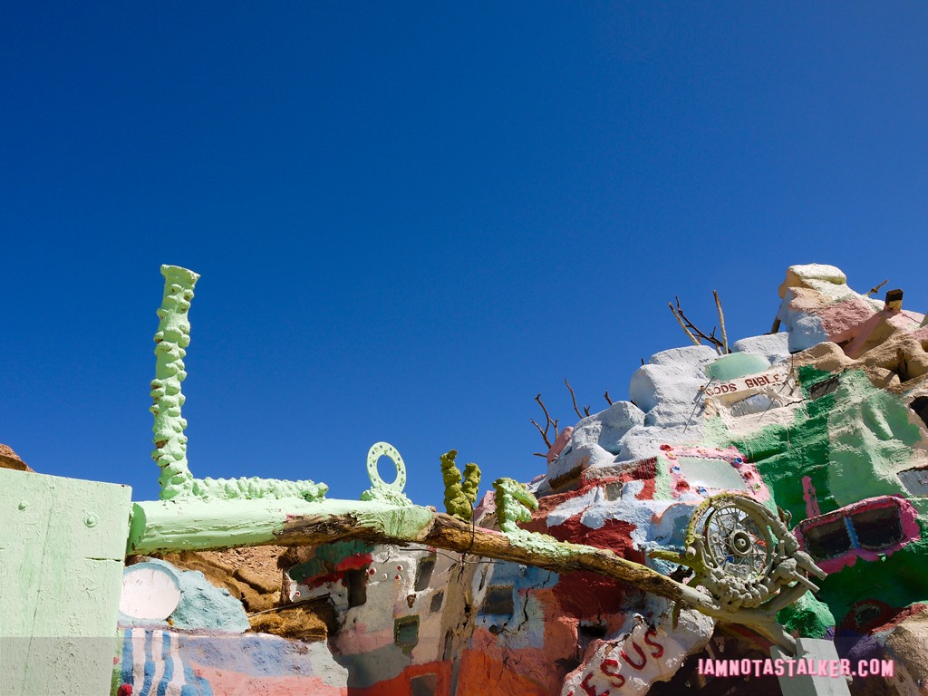 Salvation Mountain (10 of 27)