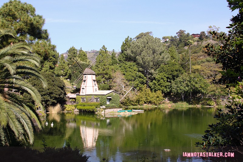 Self Realization Lake Shrine Temple (1 of 5)