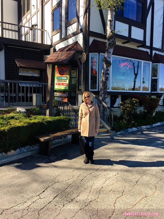 Woody's Boathouse Restaurant from Vanderpump Rules-9494