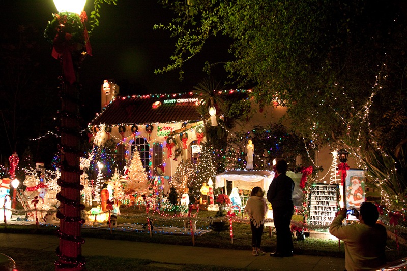 Pasadena-Christmas-Decorations-14