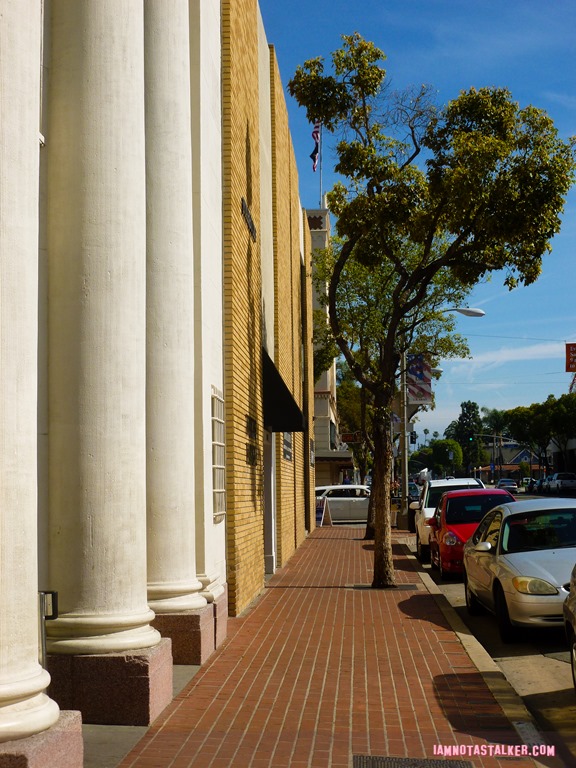 Old Towne Orange Starbucks from That Thing You Do!-1090126