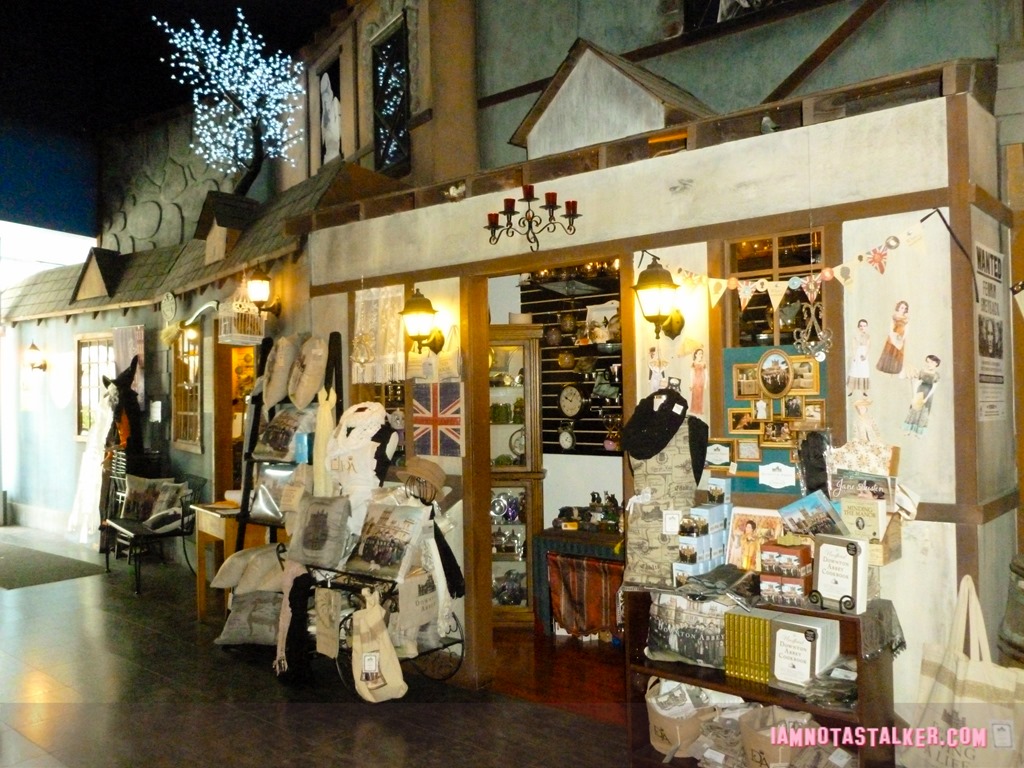 Whimsic Alley (2 of 2)