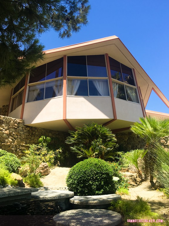 The Elvis Honeymoon Hideaway Tour-1076