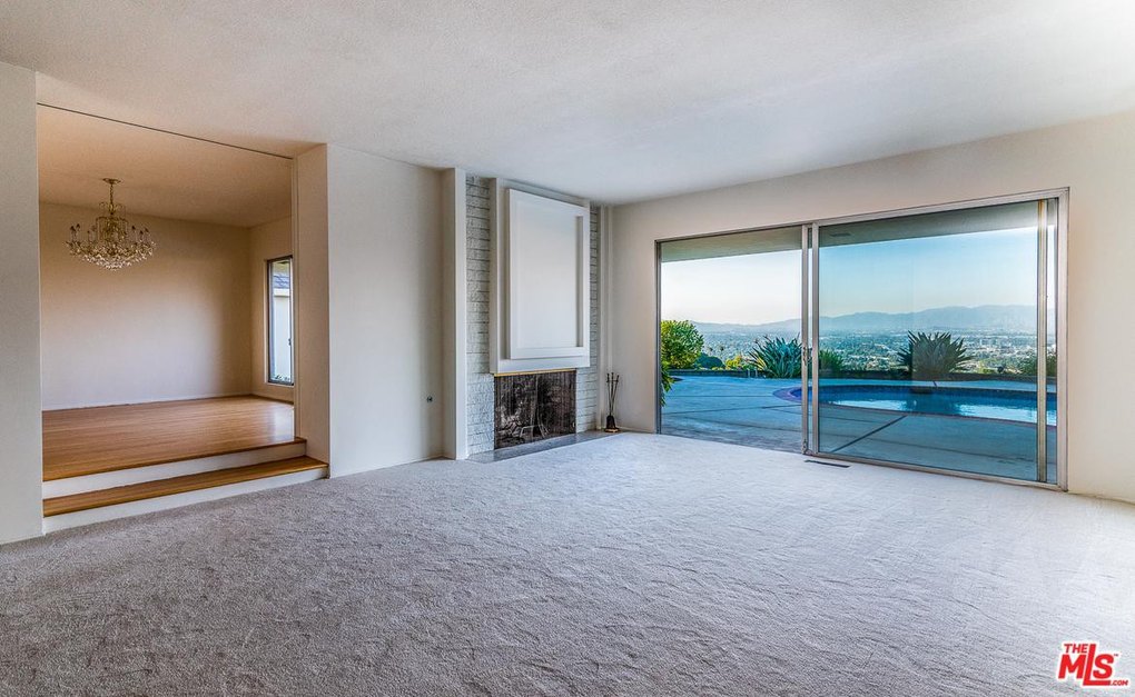 10969 Alta View Dr, Studio City, CA 91604