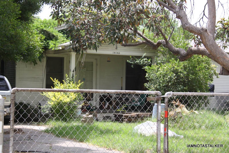the-office-merediths-house-4