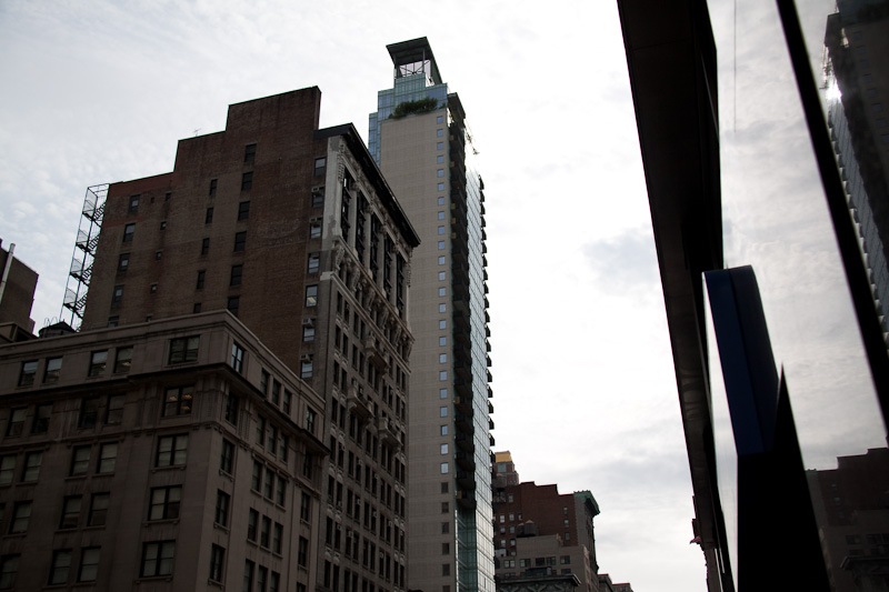 Whitney-Ports-Fake-Apartment-The-City-4
