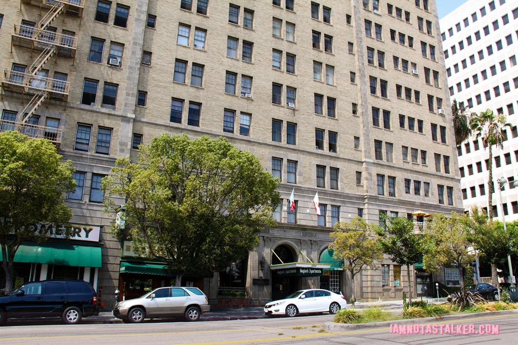 Olivia Pope's Apartment 2 (10 of 23)