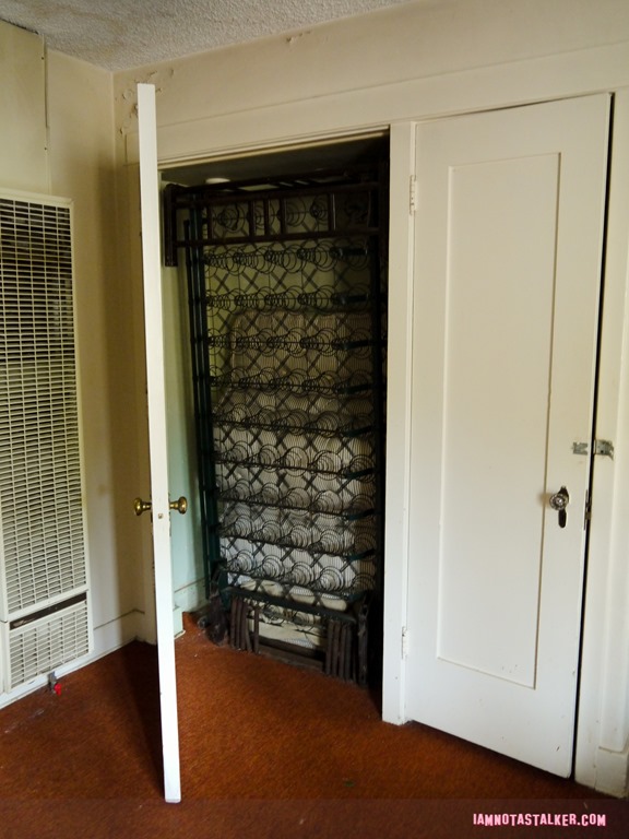 Rockhaven Sanitarium (43 of 115)