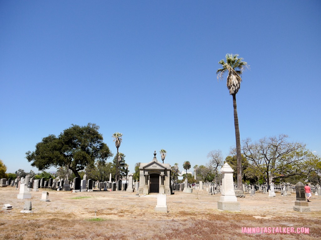 A Nightmare On Elm Street Cemetery (29 of 48)