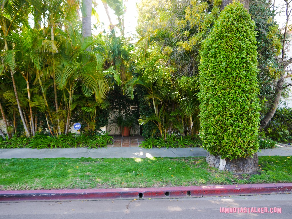 Nicole Brown Simpson Condo Today 2016-7